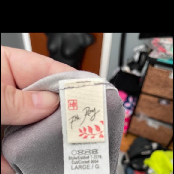 7th Ray sexy tank - Picture 2 of 2